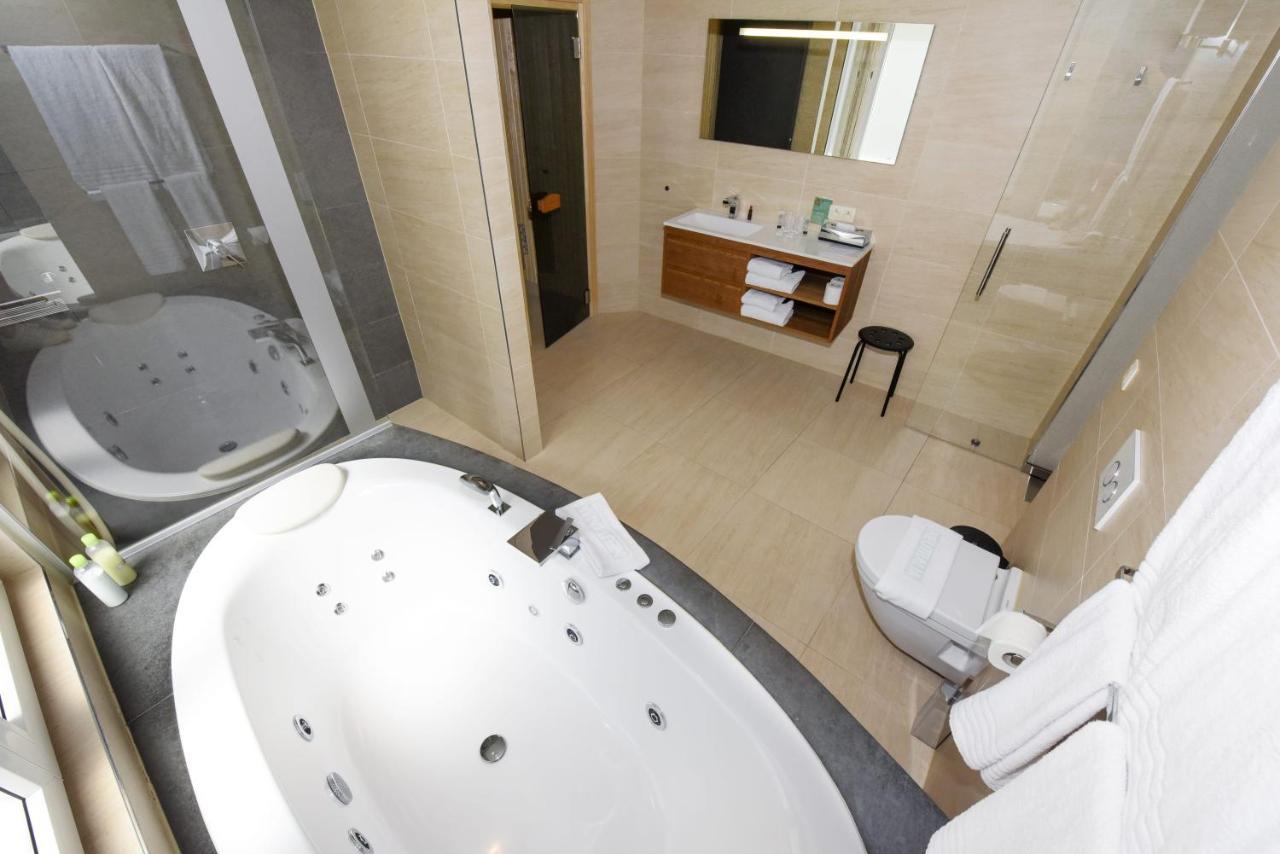 Neutralia Holiday park 3*